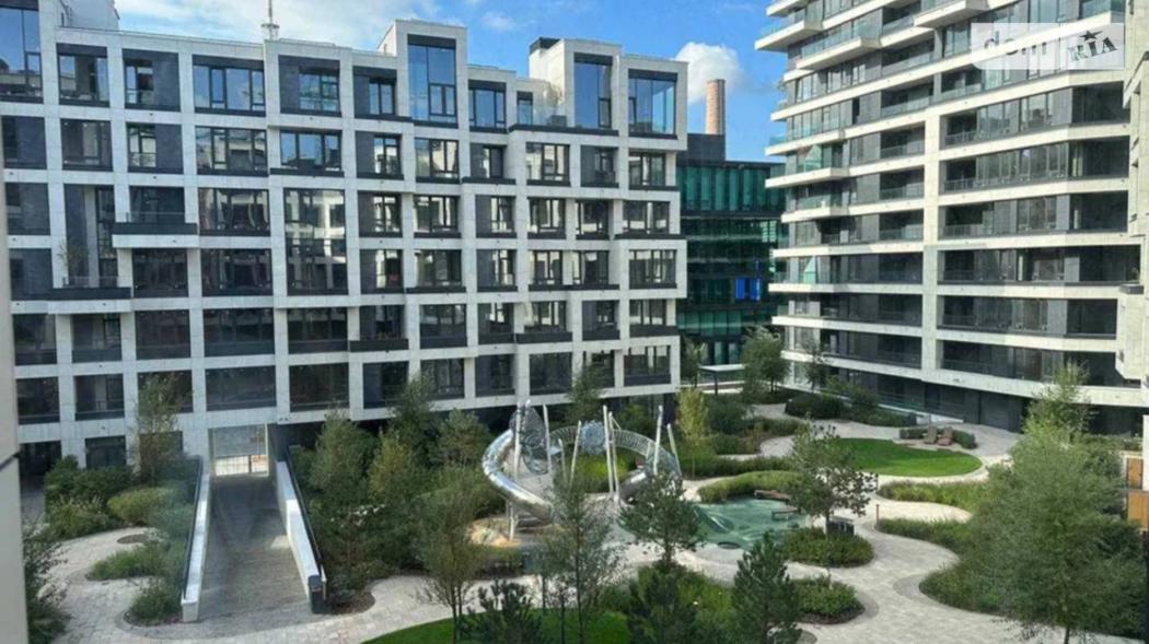 Педан хотів на фронт, але «порадили залишитись» і за два роки придбав дві квартири, приміщення і два авто