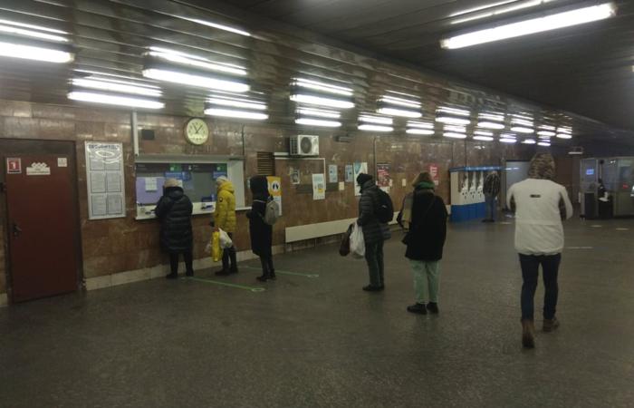 Хто компенсує збитки Київському метрополітену через локдаун? Знов кияни через підвищення вартості проїзду?