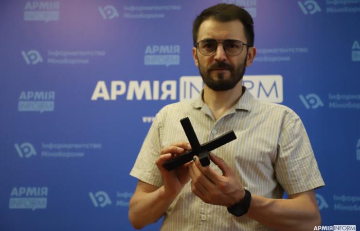 В АрміяInform презентували «Стовпи українського суспільства»