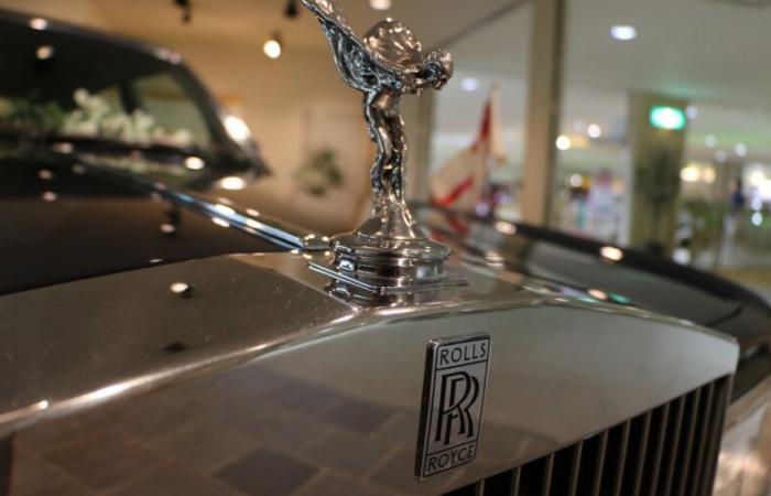Уряд звільнив власників авто Ferrari, Rolls-Royce, McLaren та Alpina від “податку на розкіш”