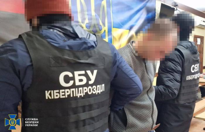 СБУ затримала агентурну групу фсб, яка готувала ракетні удари по Київській телевежі та підрозділах Генштабу ЗСУ