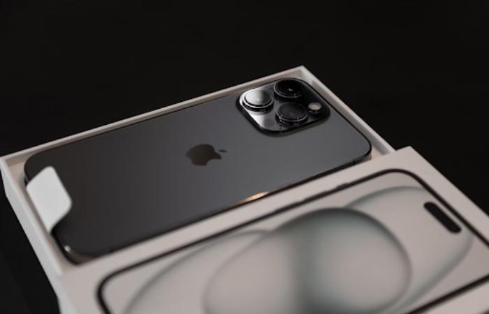 Вибираємо iPhone: порівняння 15 Pro та 16 Pro за основними параметрами