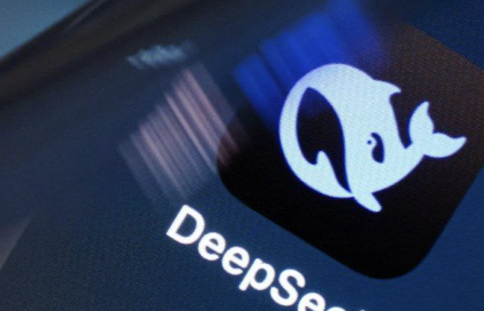 OpenAI та Microsoft звинуватили DeepSeek у плагіаті