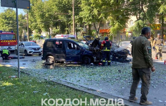 ❗️Обстріл Сум: росіяни вдарили по центру міста, є загиблі та поранені