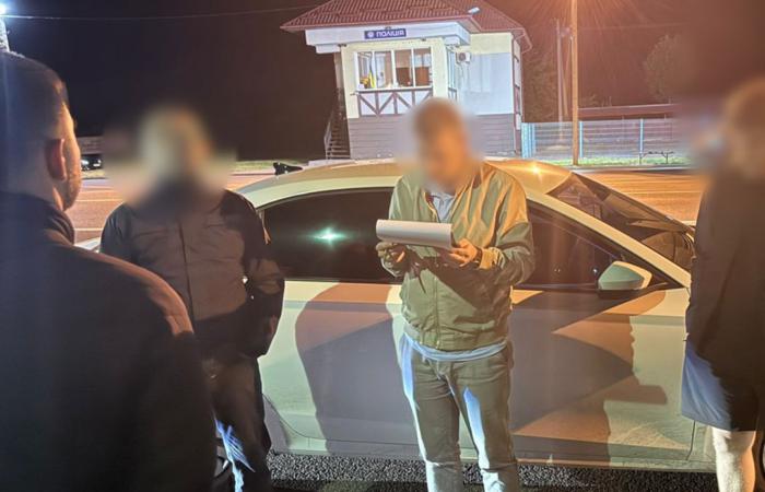 🫡 Схема виведення надрокомпаній з-під санкцій: 19 підозр, мільярдні активи, слід до рф