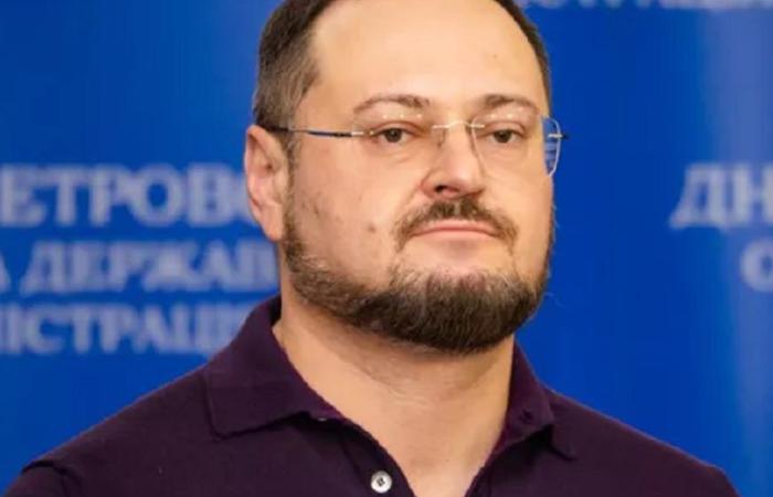🧩 Керівник прокуратури Дніпропетровщини подав у відставку — на тлі масштабних обшуків і сумнівів у незалежності