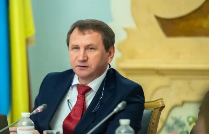 Суддя Верховного Суду Олег Ткачук «забув» про маєток у декларації — ознаки кримінального правопорушення