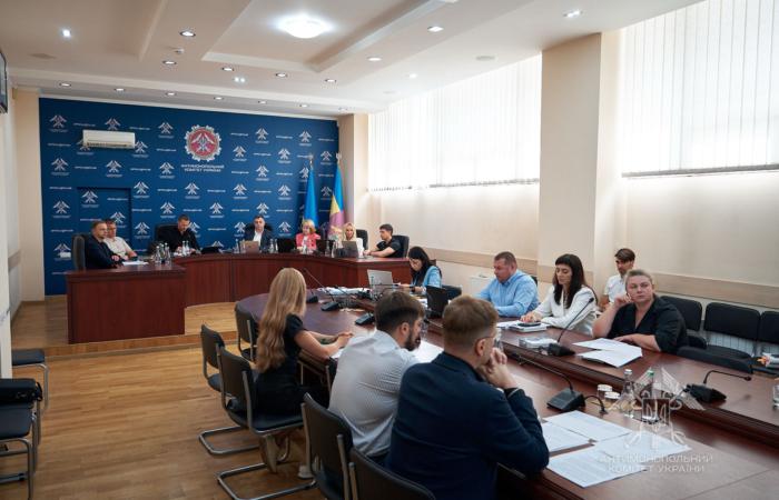 Антимонопольний комітет оштрафував «БаДМ» і «Оптима‑Фарм» на 4,8 млрд грн за скоординоване завищення цін