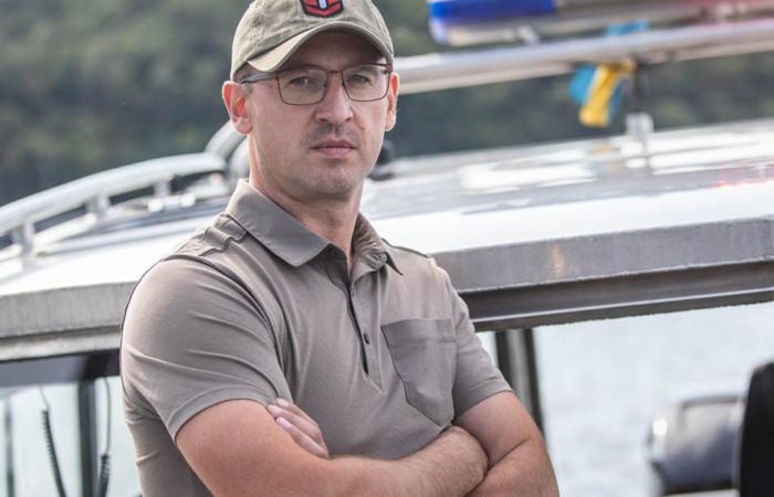 📖 Позика від підлеглого та приховані доходи: що знайшли в декларації начальника поліції на воді Андрія Карпини