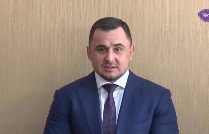 📖 Керівник Павлоградської прокуратури Анатолій Кузьменко мешкає у закритому елітному комплексі