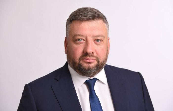 Підозрюваний у справі про закупівлі РЕБ та дронів нардеп Кузнєцов вийшов під заставу
