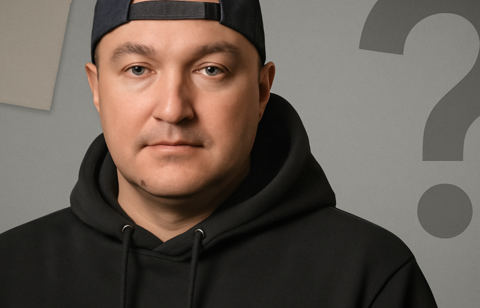 Максим Кріппа: біографія під питанням