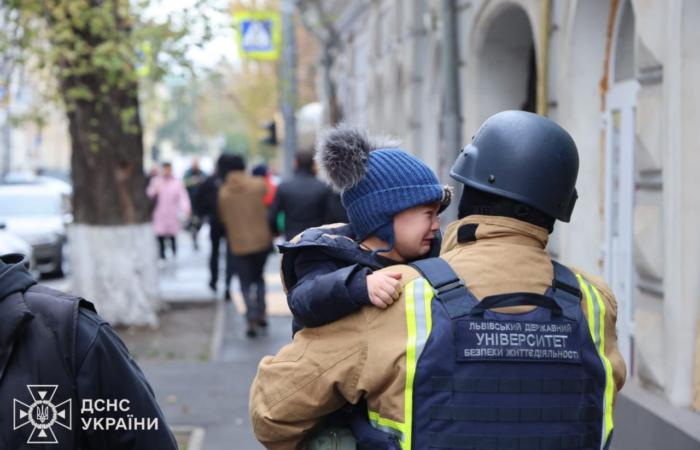 Харків під ударом: російський дрон влучив у дитячий садок
