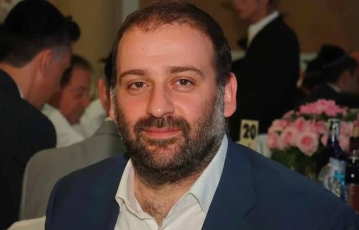 77 квартир за ціною однієї: як Миндич 