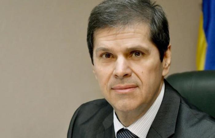 Гендиректор ПАЕС купив п'ять Toyota всупереч закону — авто вже на складі