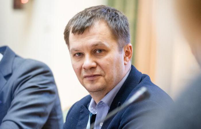 «Забудькуватість» Милованова: мільйони в оборонці, «нулі» в Енергоатомі та зниклі акції Tesla