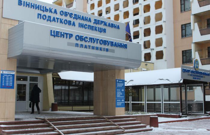 Податкова романтика в центрі Вінниці: як держінспектор ДПС не встиг допити каву