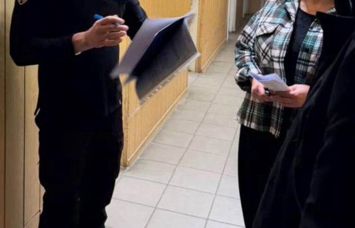 ДБР проводить обшуки в Оболонській РДА у справі про ухилення від мобілізації