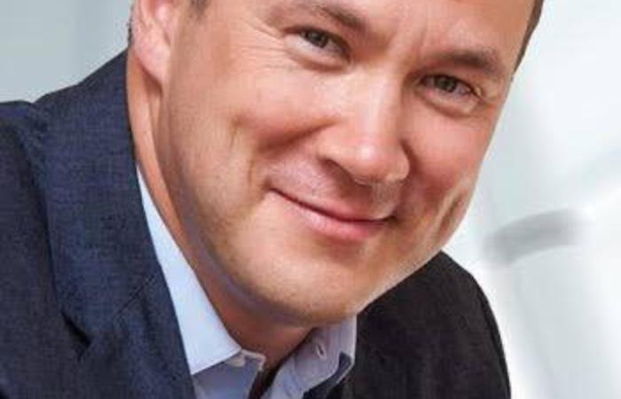 Супруненку повідомили підозру у самовільному захопленні землі біля Дніпра