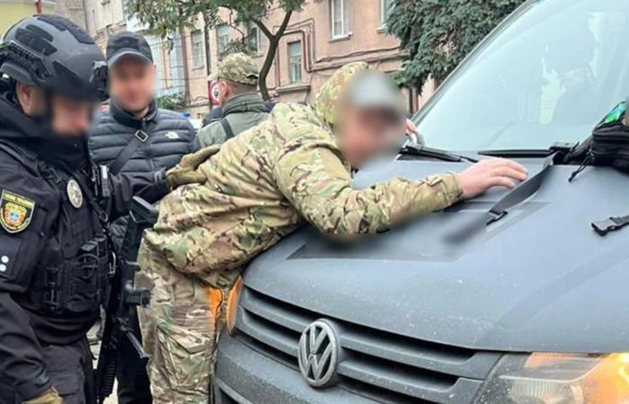 Військова охорона як прикриття для розкрадання заводу в Слов'янську