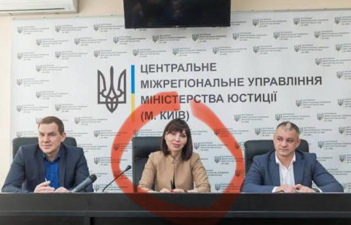 Колишня чиновниця Мін'юсту Марина Прилуцька судиться за поновлення на посаді