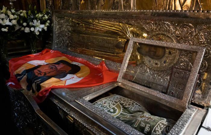 Сакральне зомбування: навіщо Кремлю магічні ритуали та «заряджені» обереги