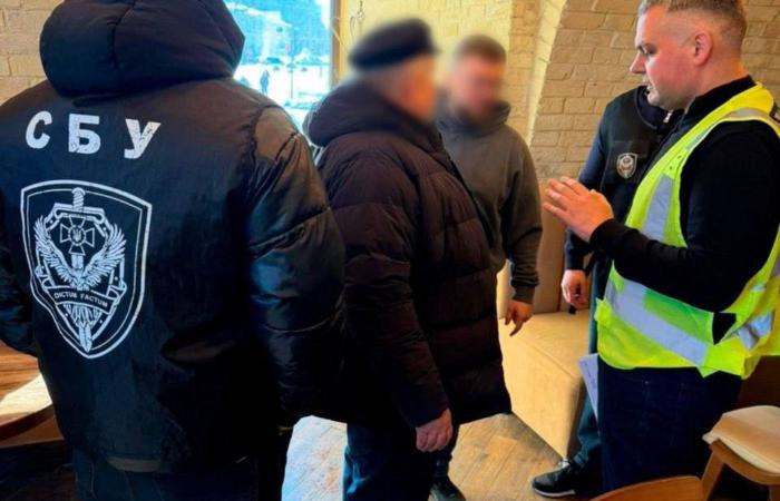 Депутат із Тернопільщини торгував бронюванням від ТЦК у Києві за $10 тисяч