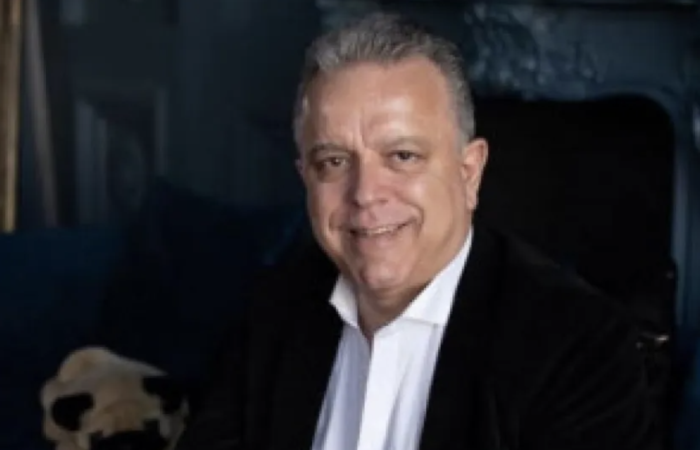 Всупереч СБУ: Як фігурант фінансових махінацій став почесним консулом на Кіпрі