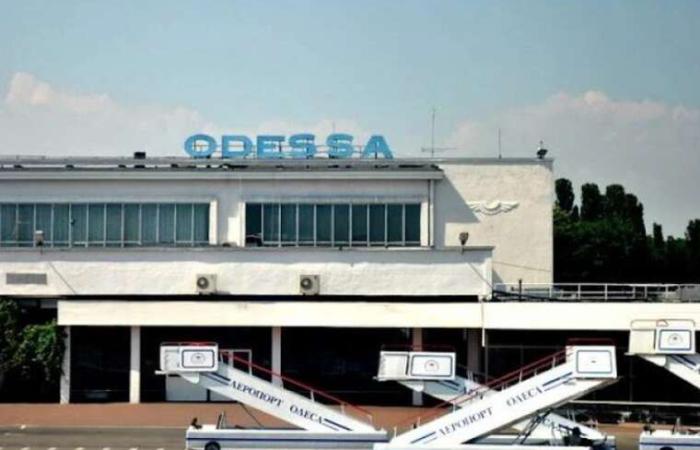 Кауфман і Грановський зберегли контроль над Одеським аеропортом після угоди із САП