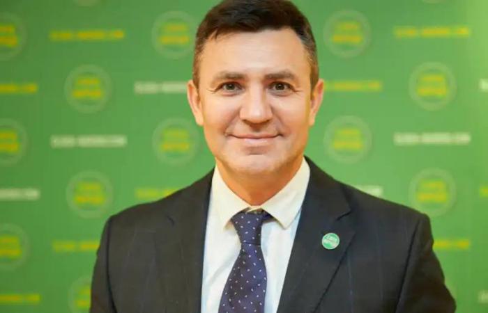 Тищенко продався Столару за борги?