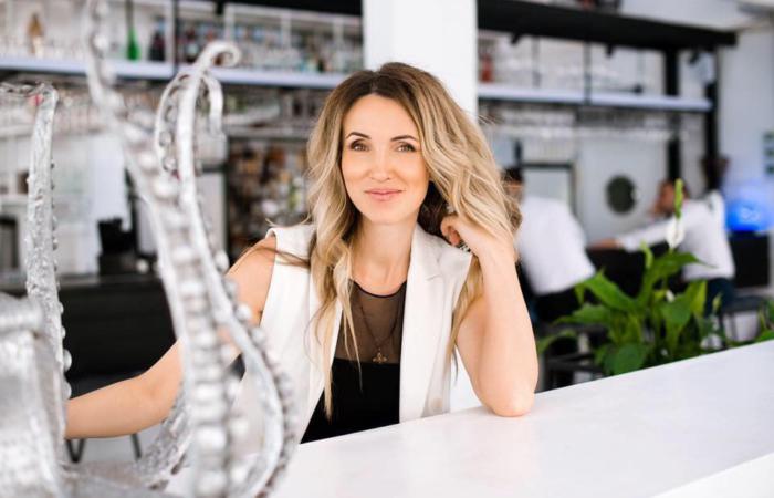 «Недостатньо кваліфікований хабар»: як через помилку в наказі про звільнення лікарка Мельниченко виграла суд