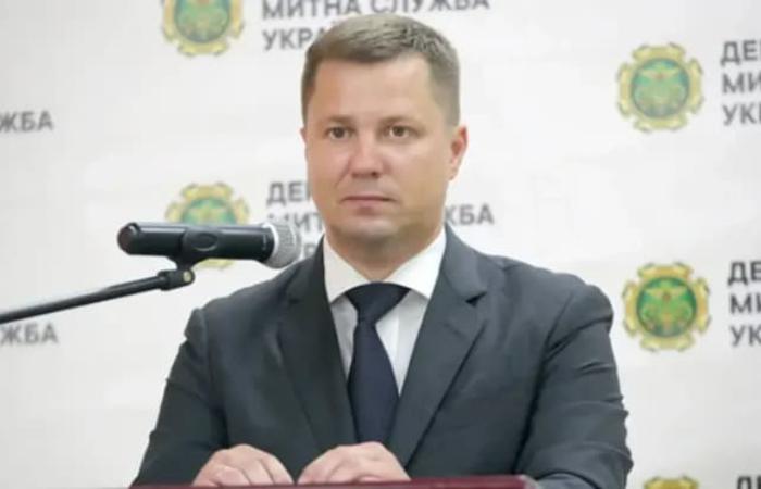 За кандидатом на голову митниці Суворовим можливо стоять Клименко і Калєтнік