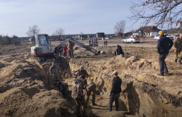 Масових поховань поляків у рівненському селі Угли не знайшли