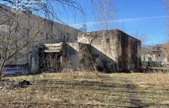 У Голосіївському районі збудували будівлю на фіктивних документах — Київрада ще й здала землю в оренду