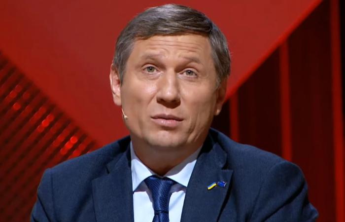 Компанія на водія Сергія Шахова отримала 441 млн грн за тендерами без конкуренції на системи оповіщення