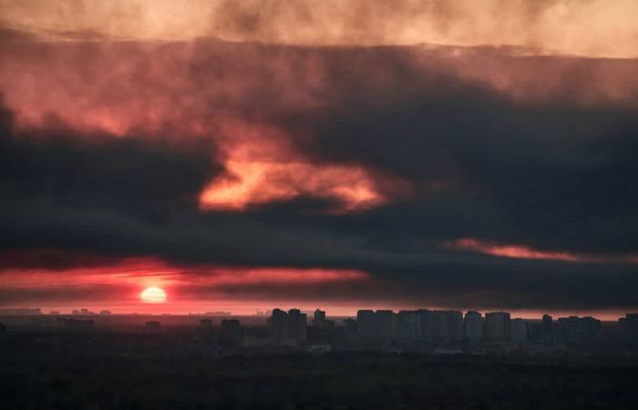 Ворог вдарив по Києву: четверо загиблих, серед них 12-річний хлопчик