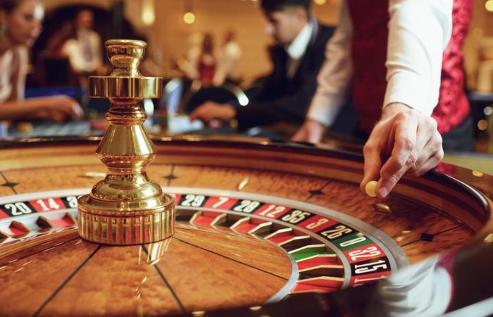 Мільярди в тіні і одне кримінальне провадження: як підпільні казино Франківська працюють під прикриттям статистичної «чистоти»