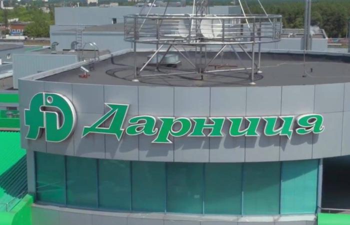 Аптечна війна скінчилася: мережі заробили мільярди, «Дарниця» — мільярдний збиток