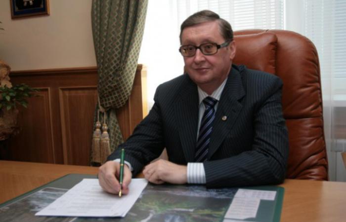 Продати до арешту: ексголова ЦВК Рябець зливає закарпатський готель за $1,6 млн — утричі дешевше від будівництва