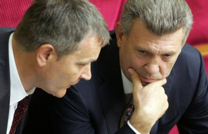 Закон за рублі: як Москва купила мовну політику України руками Ківалова та Колесніченка