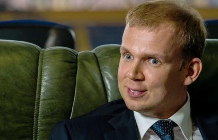 В особняку Сергія Курченка у Хохловському провулку пройшли слідчі дії - порушено справу про самоуправство