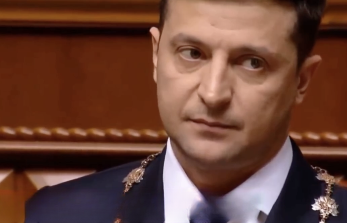 Президент-ікона, президент-портрет: сім років після присяги