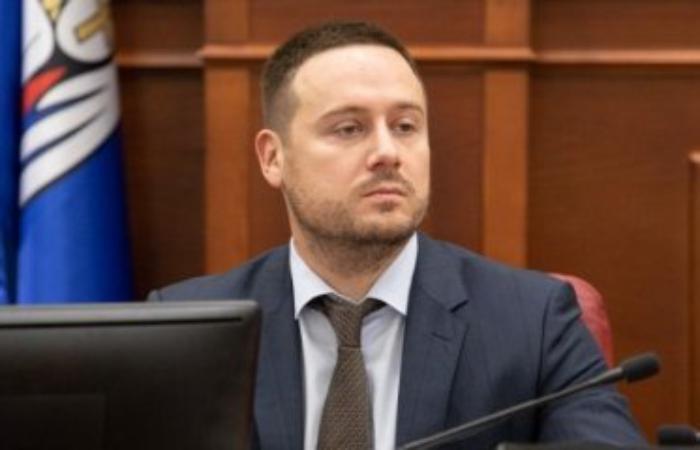 ✍️ Слухали Комарницького — заробили на Слончаку