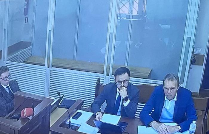 Суддя Верховного суду Олександр Прокопенко за три дні до підозри НАБУ переписав київську квартиру на сина-детектива того самого бюро