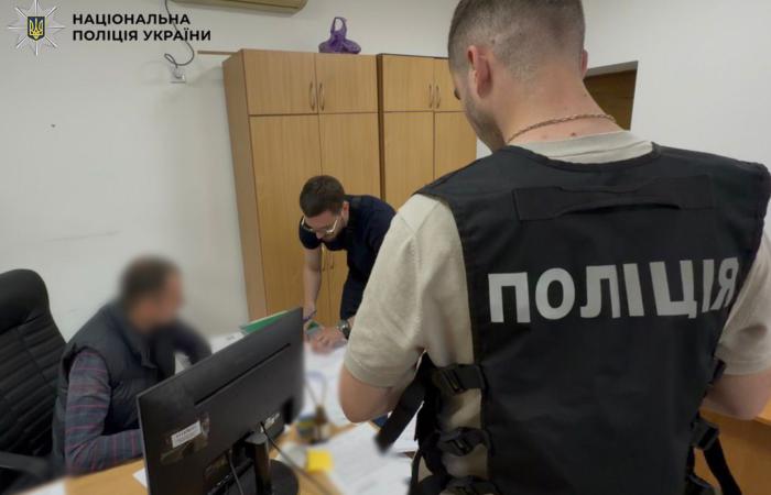 Махінації на мільйон у парку «Позняки»: підозри отримали посадовець КМДА та керівники підрядника ТОВ «ДСЗ»