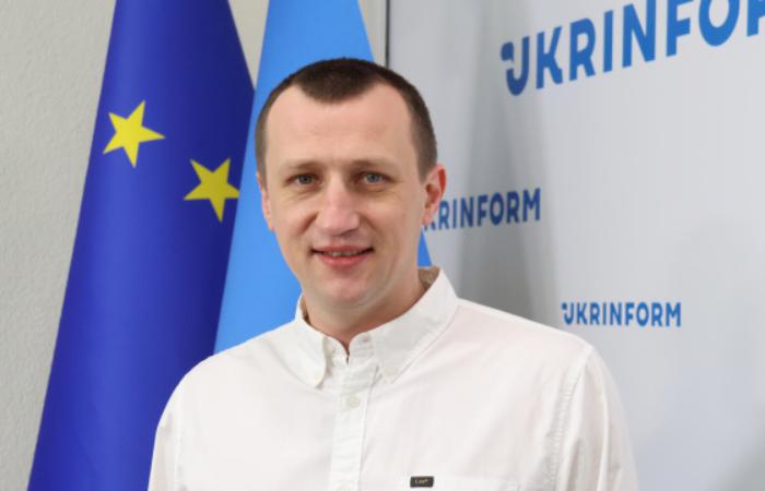 Сергій Ткачук: 4100 бюджетних договорів юрфірми і квартира в