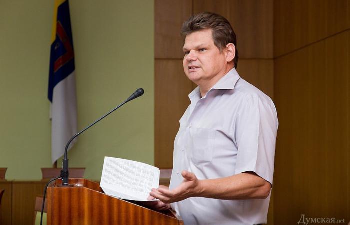 Сергій Веселов: три фонди 