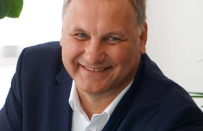 Костянтин Ткач збудував приватний фільтр між українцями і комунальними монополіями