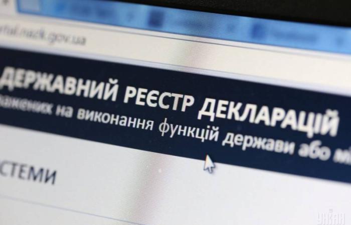Мільйонні статки та виклики поліції: НАЗК розкрило схеми керівника сервісного центру МВС на Полтавщині