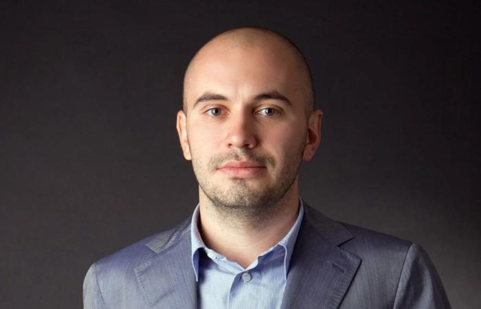 Василь Астіон із плівок НАБУ тримав 20% банку, а реєстр НБУ мовчить шість років